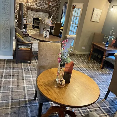 The Tavern At Hale Hotel