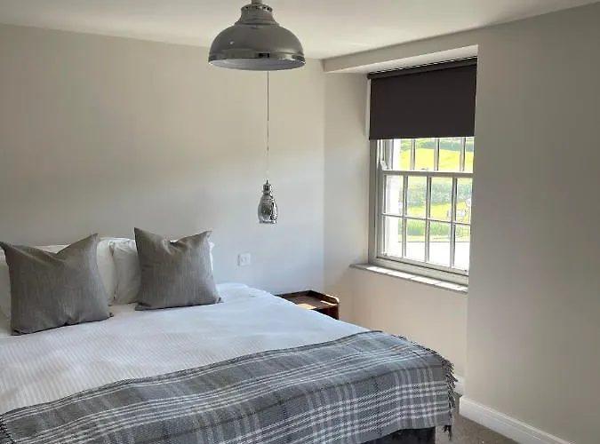 Hotel The Tavern At Hale Milnthorpe