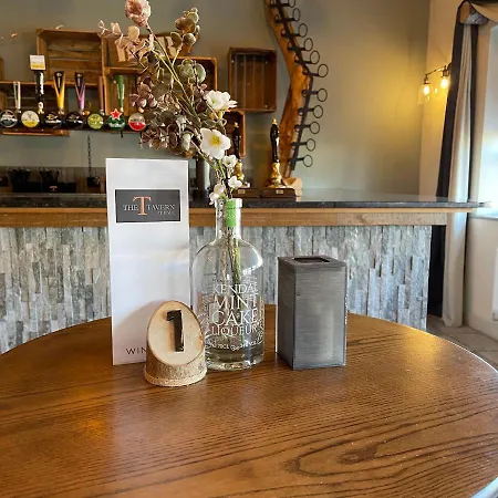 The Tavern At Hale 4*